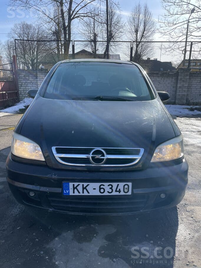 2004 Opel Zafira 2