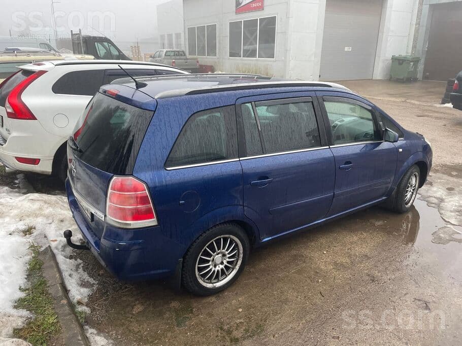 2005 Opel Zafira