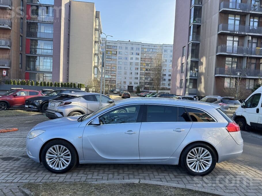 2013 Opel Insignia 3