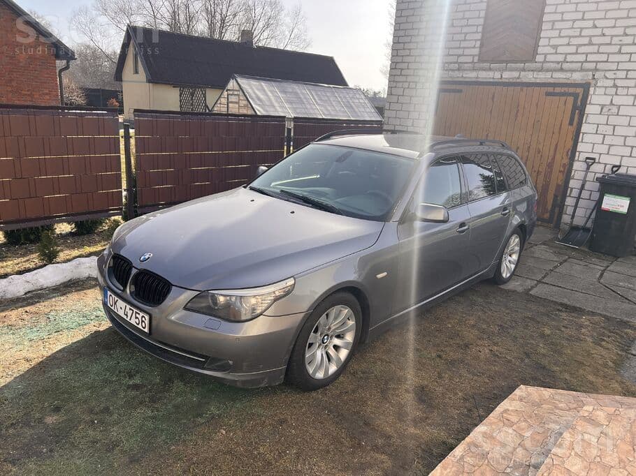 2008 BMW 520