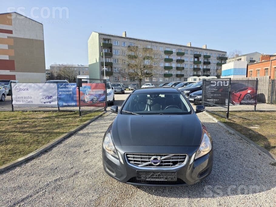 2011 Volvo V60 3