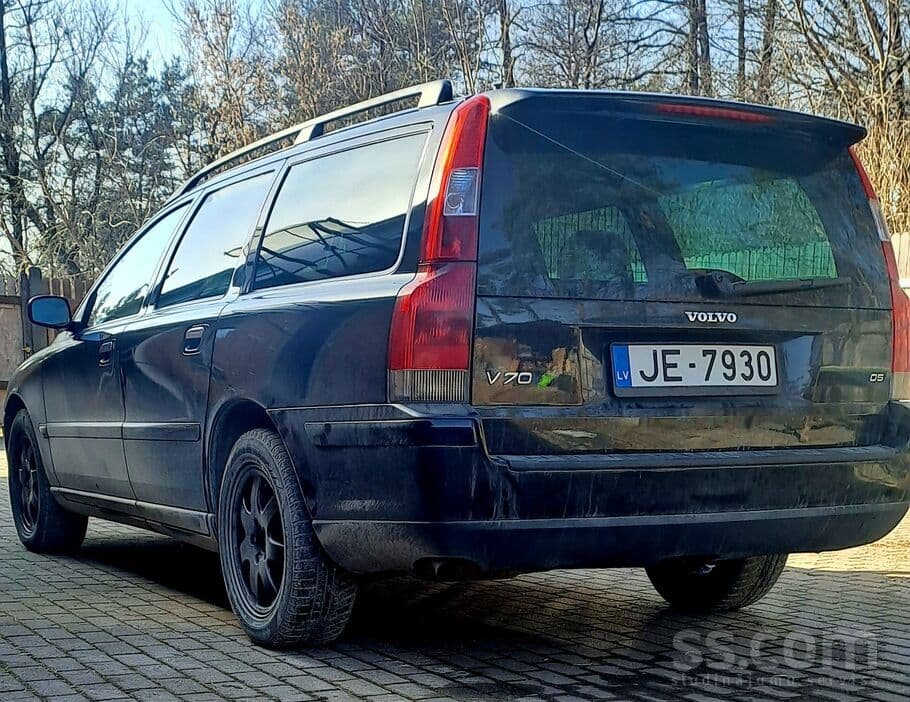 2005 Volvo V70