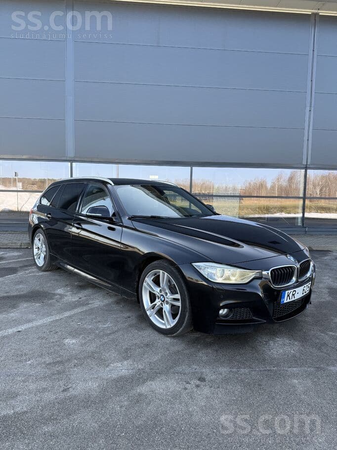 2013 BMW 320