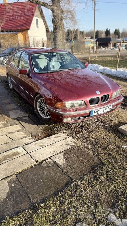 1996 BMW 523