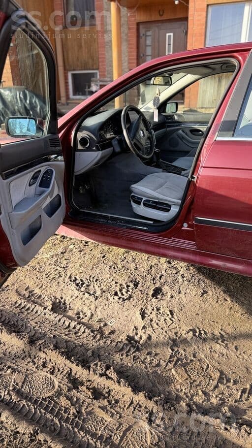 1996 BMW 523 5