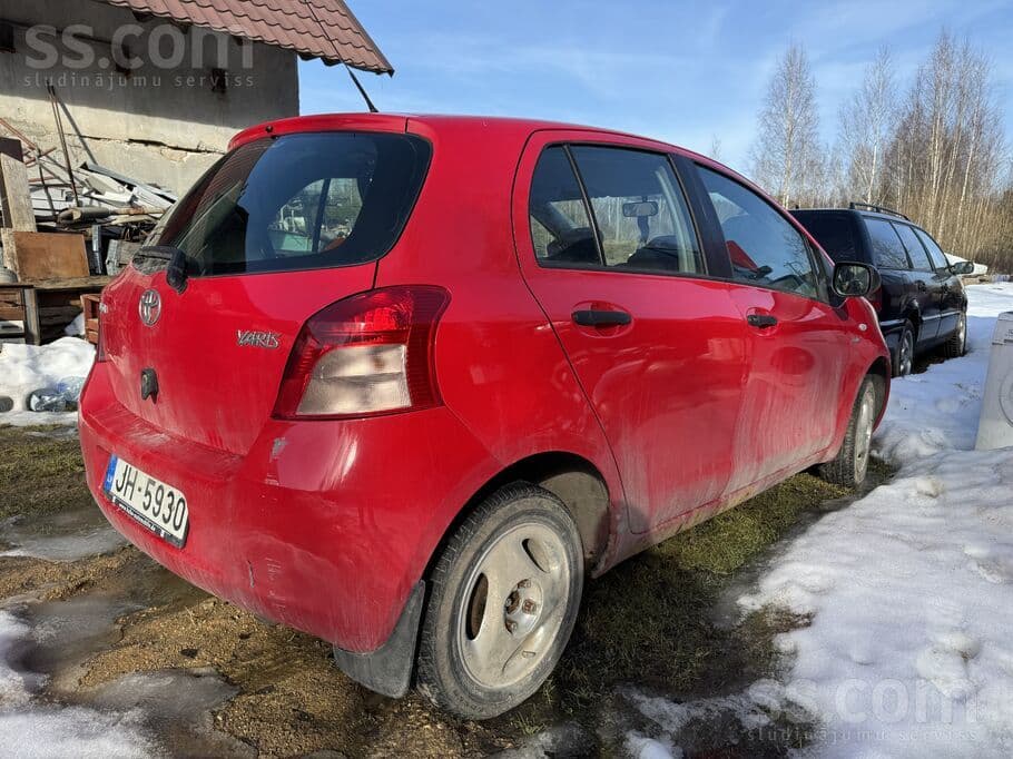 2006 Toyota Yaris 4