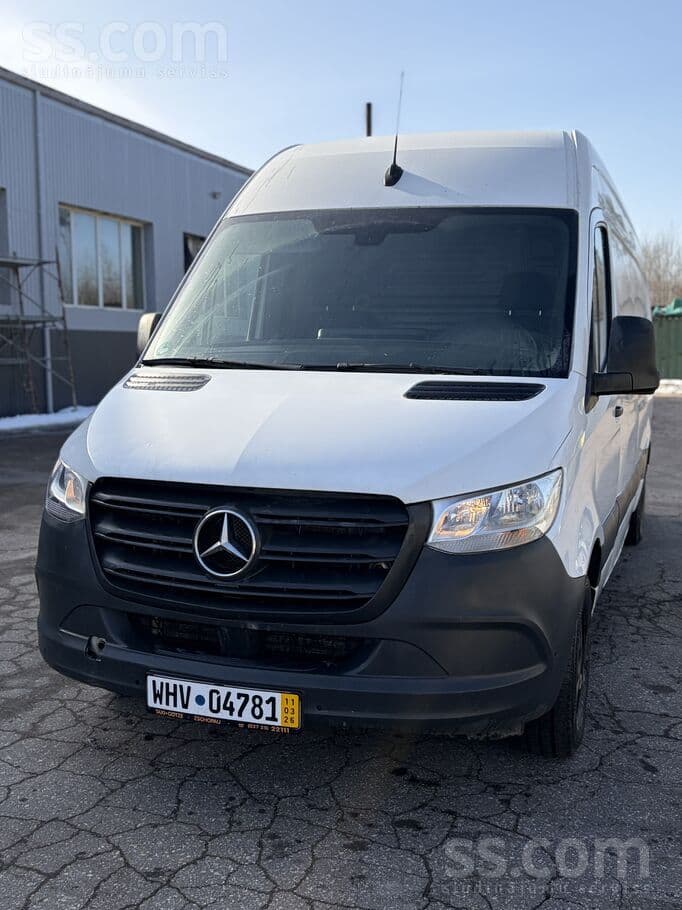 2021 Mercedes-Benz Sprinter 3