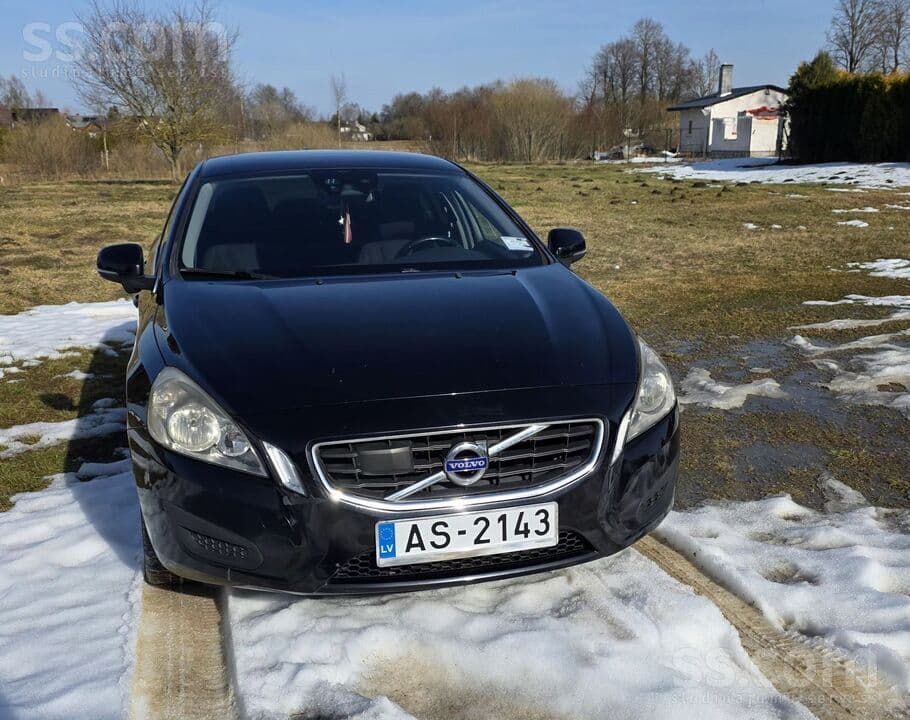 2010 Volvo S60 2