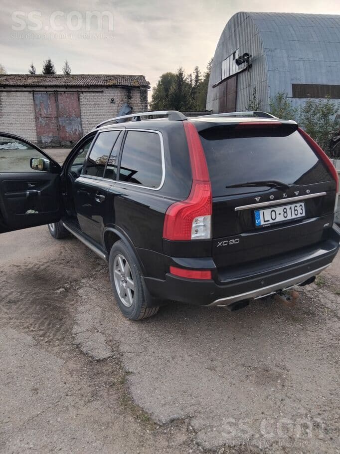 2011 Volvo XC 90