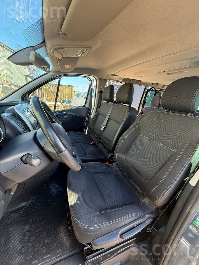 2020 Renault Trafic 5