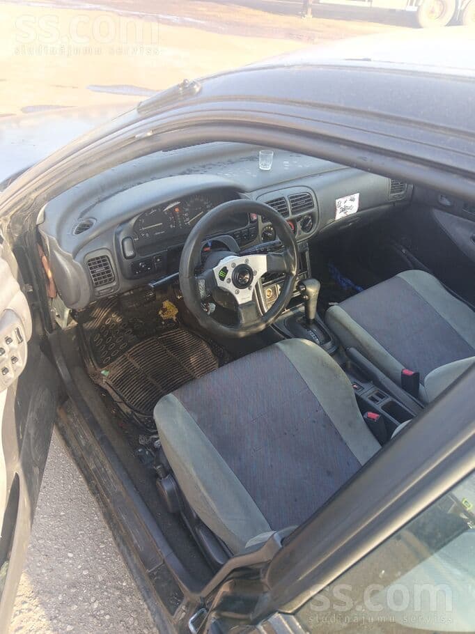 1994 Subaru Impreza 5