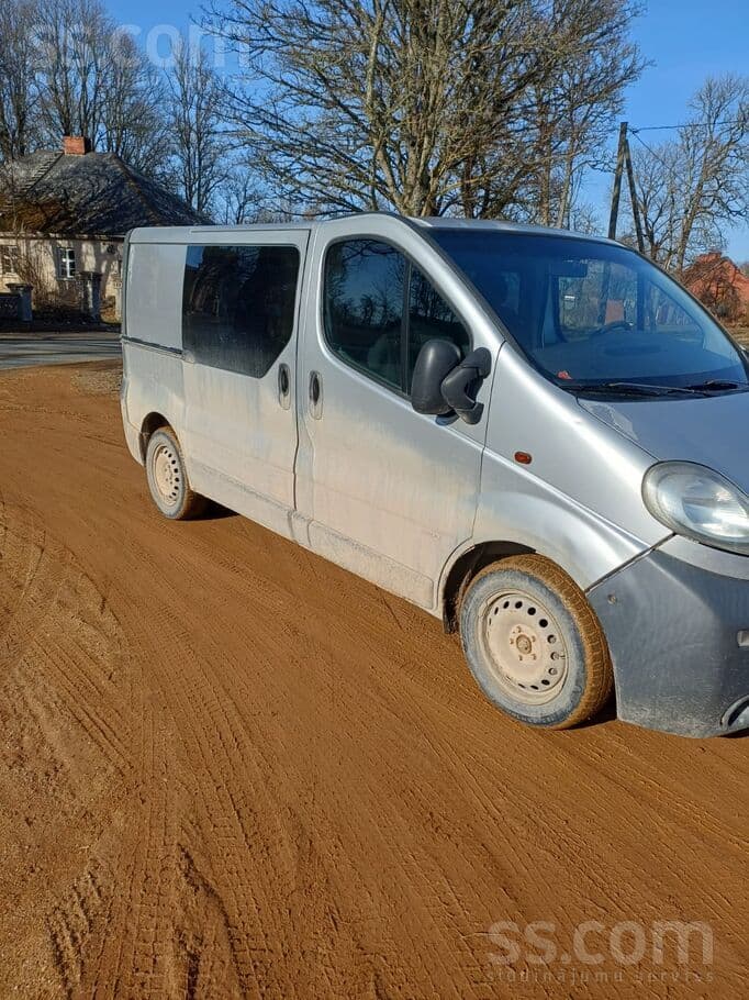 2002 Opel Vivaro