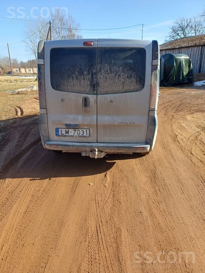 2002 Opel Vivaro 3