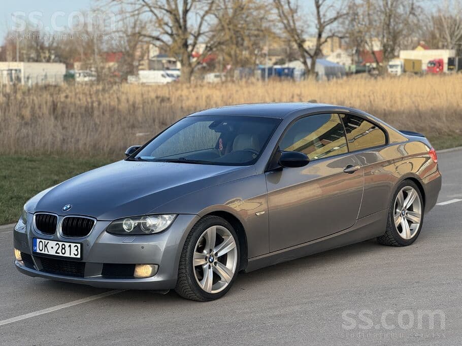 2008 BMW 320