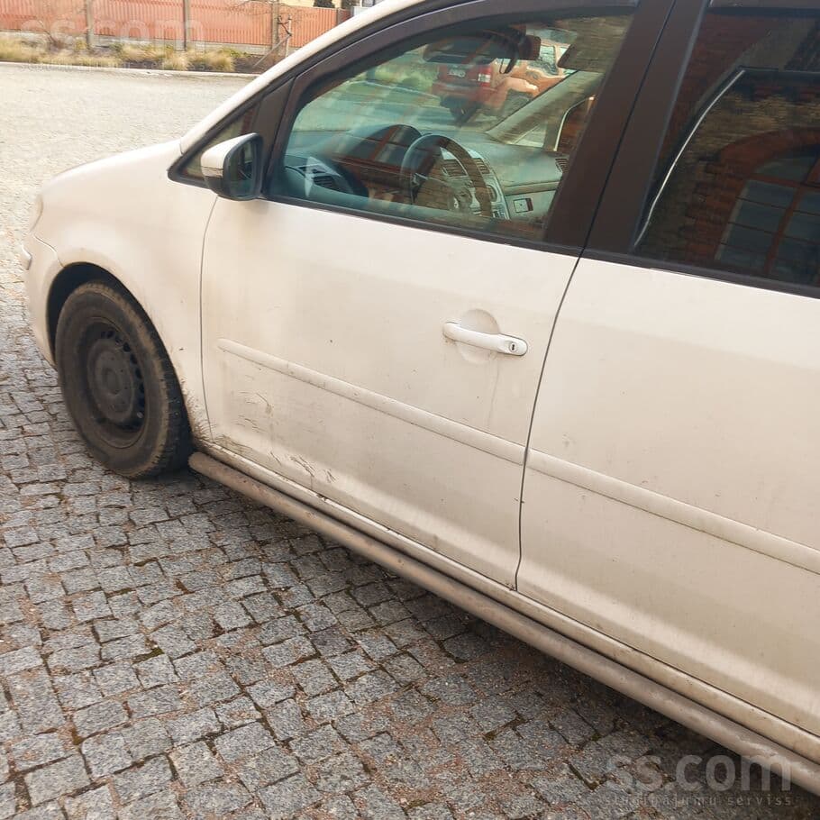 2009 Volkswagen Touran 4