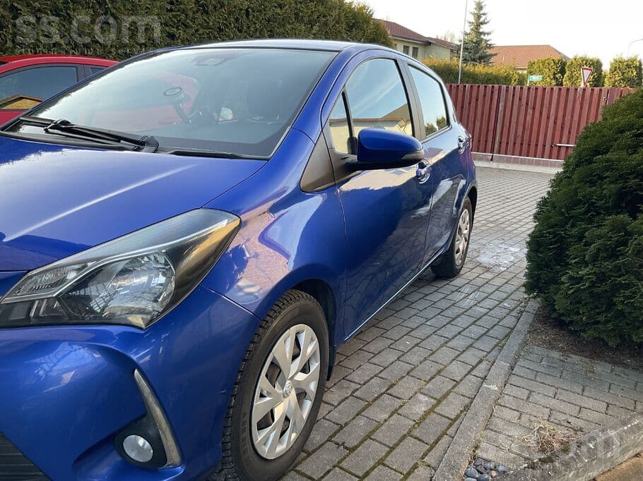 2018 Toyota Yaris 2