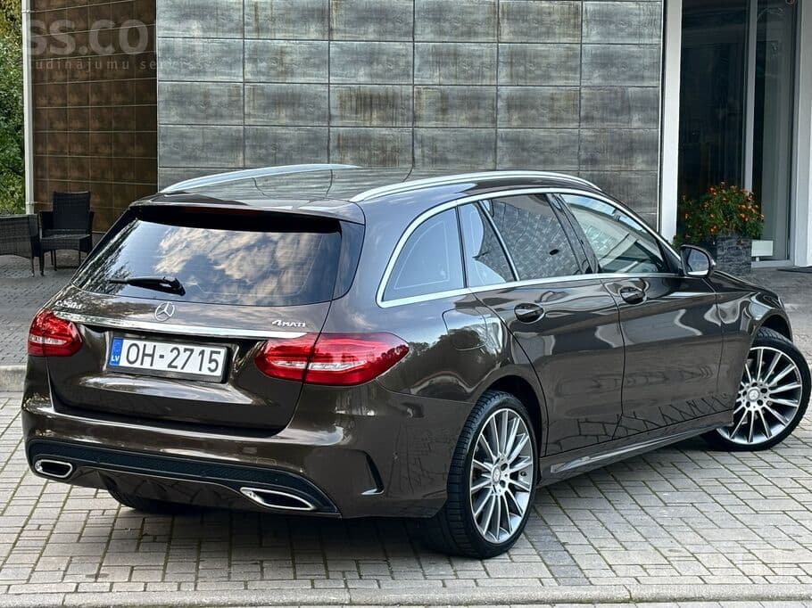 2016 Mercedes-Benz C250 4