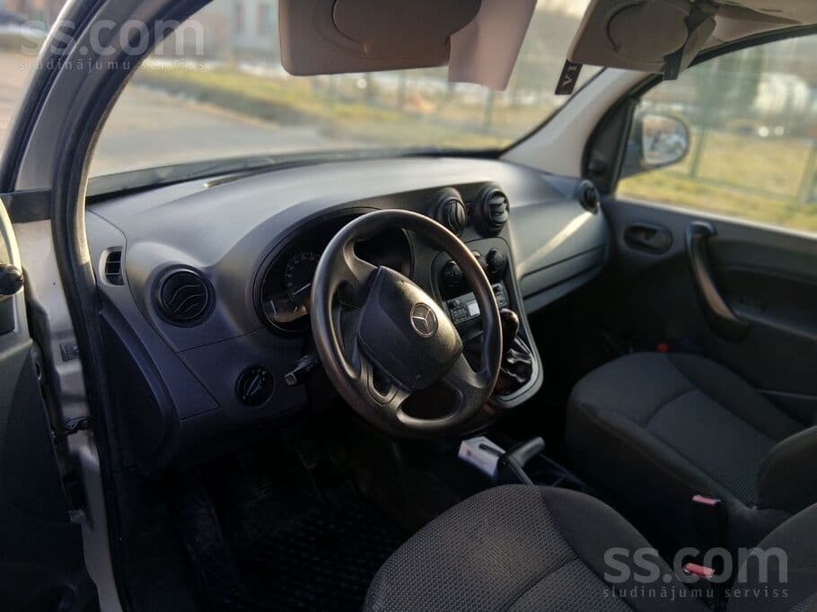 2015 Mercedes-Benz Citan 5