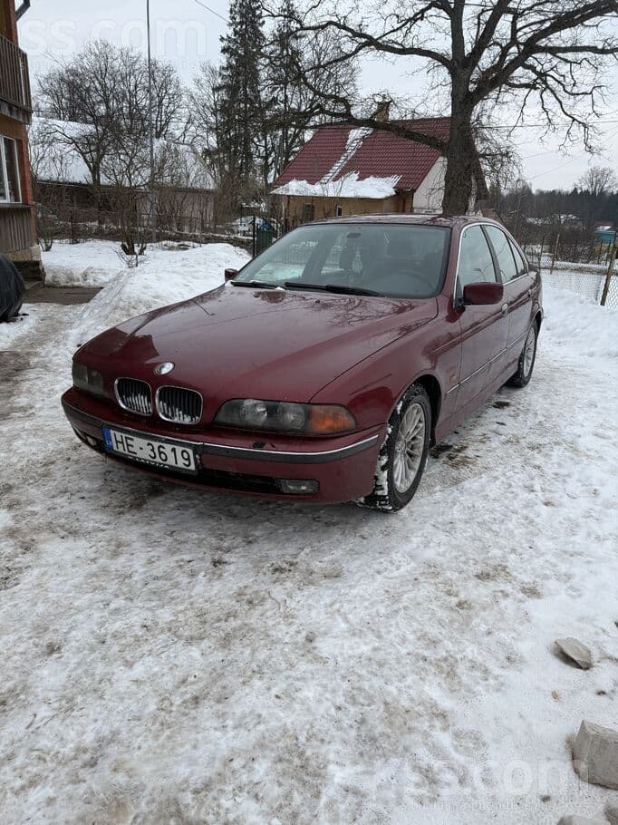1996 BMW 523