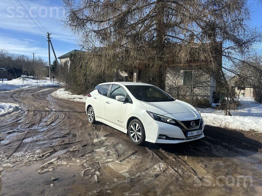 2018 Nissan Leaf